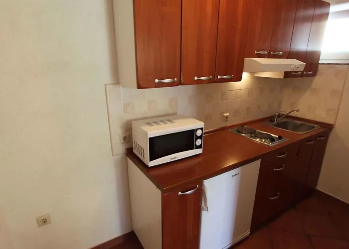 Two-bedroom In I Malinska