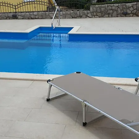 Two-bedroom In I Apartamento Malinska