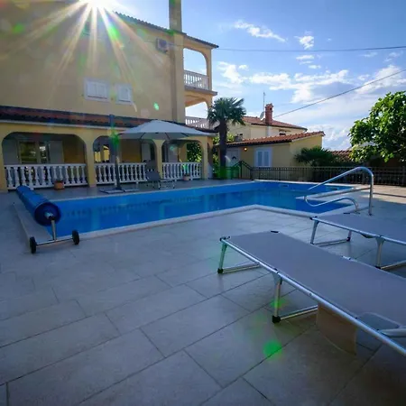 Two-bedroom In I Malinska