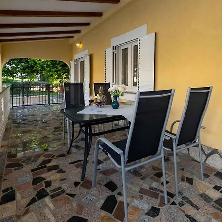 Two-bedroom In I Malinska